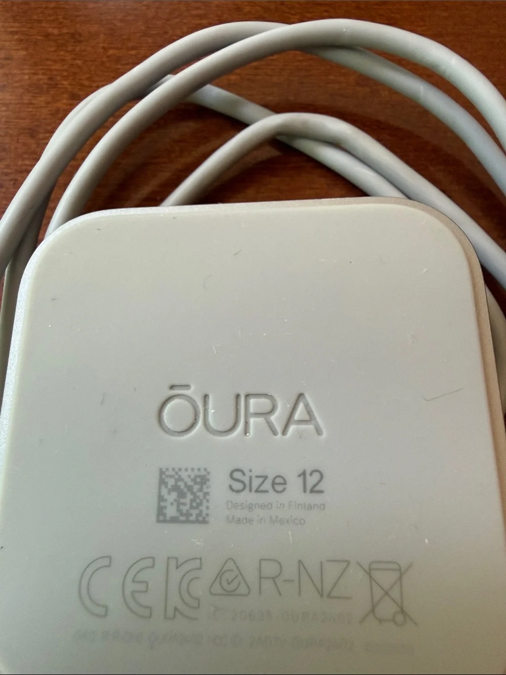 Oura Ring Men’s size 12 with chargers